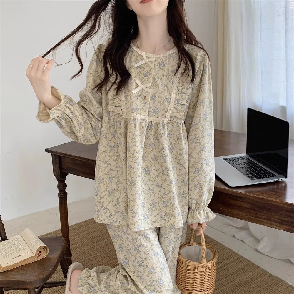 Follow the white rabbit Pajama Set